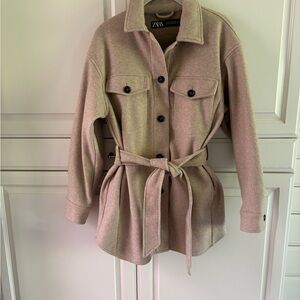 Zara Women's Beige Utility Shirt Jacket with Belt